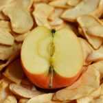 El secado de las frutas recogidas en el jardín