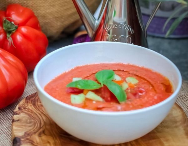 ¿Cómo hacer un auténtico gazpacho?