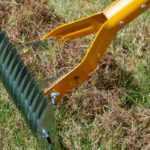 ¿Para qué sirve un escarificador manual?