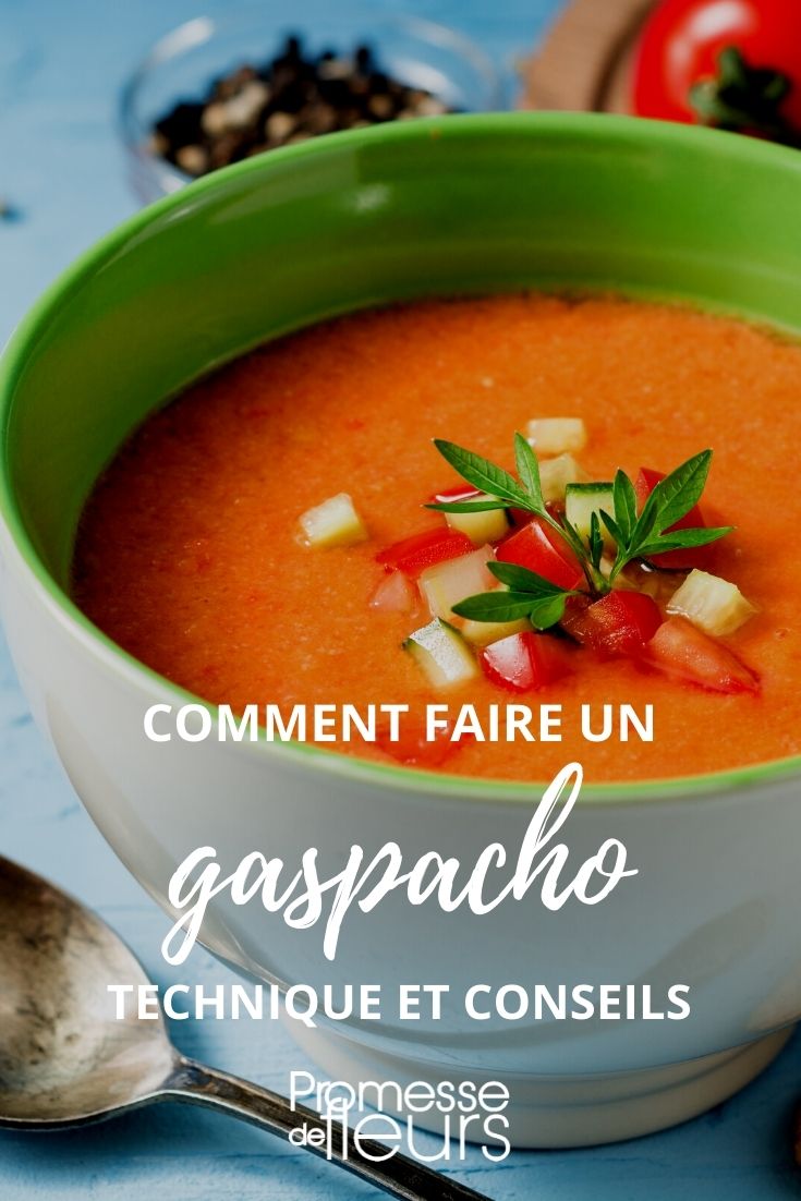 <h1>Receta de Gazpacho</h1>

<p>El gazpacho es una sopa fría típica de la cocina andaluza, ideal para los días calurosos. Aquí te dejamos una receta sencilla para que puedas disfrutar de este delicioso plato.</p>

<h2>Ingredientes</h2>
<ul>
    <li>6 tomates maduros</li>
    <li>1 pepino</li>
    <li>1 pimiento verde</li>
    <li>1 diente de ajo</li>
    <li>3 cucharadas de aceite de oliva</li>
    <li>2 cucharadas de vinagre de vino</li>
    <li>Sal al gusto</li>
    <li>Agua fría (opcional)</li>
</ul>

<h2>Instrucciones</h2>
<ol>
    <li>Comienza lavando bien todos los ingredientes.</li>
    <li>Pela el pepino y corta todos los vegetales en trozos grandes.</li>
    <li>En una batidora, añade los tomates, el pepino, el pimiento, el ajo, el aceite de oliva, el vinagre y la sal.</li>
    <li>Mezcla todo hasta obtener una textura suave. Si prefieres un gazpacho más líquido, puedes añadir un poco de agua fría.</li>
    <li>Prueba y ajusta la sal y el vinagre según tu gusto.</li>
    <li>Refrigera el gazpacho durante al menos 1 hora antes de servir.</li>
    <li>Sirve en cuencos y, si lo deseas, acompaña con trocitos de pan, pepino o pimiento picado.</li>
</ol>

<p>¡Disfruta de tu gazpacho bien frío!</p>